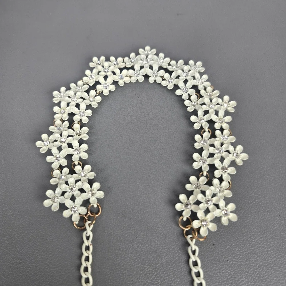 White Enamel Flower Necklace & Stretch Bracelet Floral Rhinestone Crystal Set